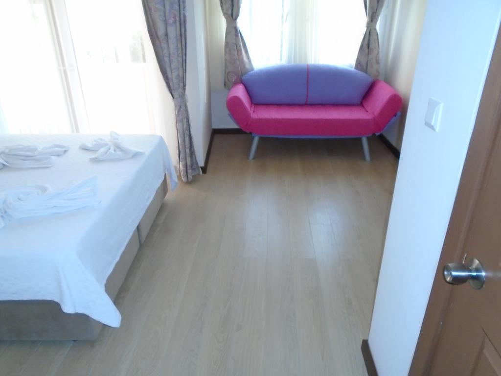 Lacin Apart Hotel Datça Bilik gambar